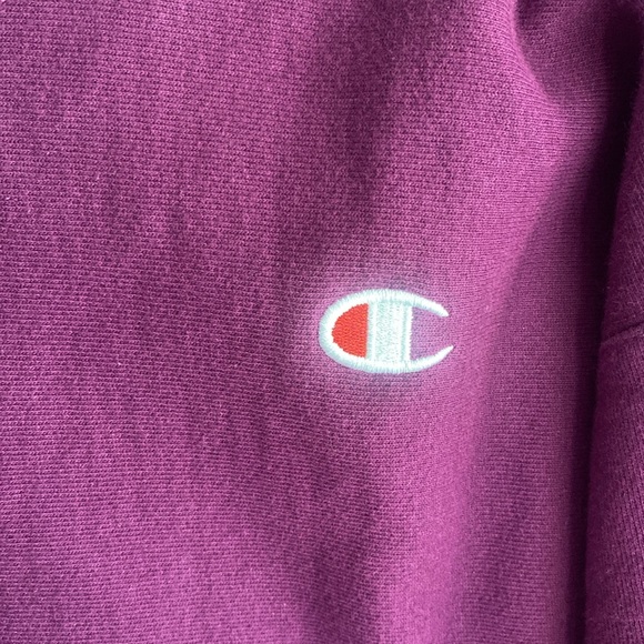 Champion Magenta Crew Sweater-Size XL - Picture 2 of 5